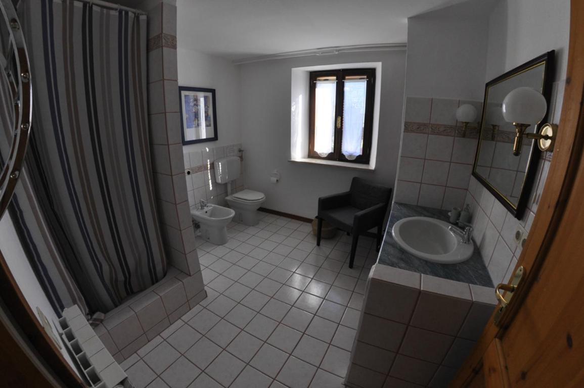 La Vigna Countrybnb Montottone חדר תמונה